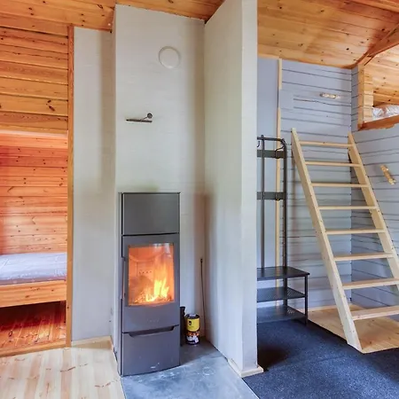 Chalet Pinetree Cozy Log *